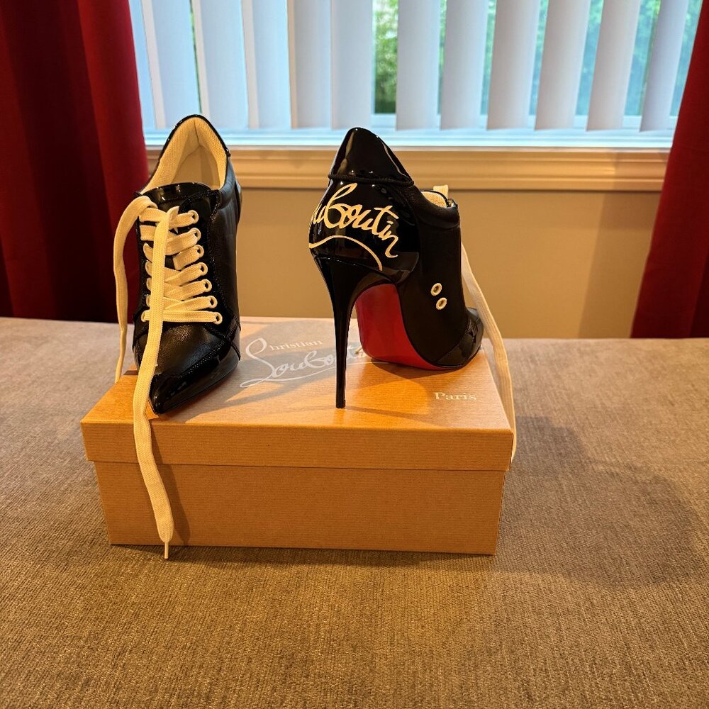 Christian Louboutin Black Patent Leather Lace-Up Ankle Booties with Red Soles